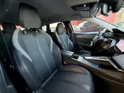 Vendo Peugeot 308 SW 2024 - 24900 EUR, 39000 km - AUTO.MOTO.pt