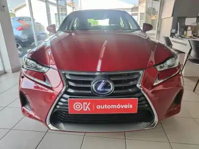 Vendo Lexus IS 300H 2017 - 25900 EUR, 68000 km - AUTO.MOTO.pt
