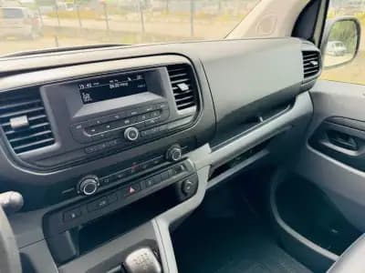 Vendo Toyota Proace 2018 - 17999 EUR, 160000 km - AUTO.MOTO.pt