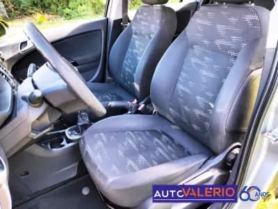 Vendo Opel Corsa 2013 - 7950 EUR, 74650 km - AUTO.MOTO.pt