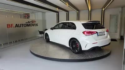 Vendo Mercedes-Benz A 180 2022 - 25900 EUR, 179465 km - AUTO.MOTO.pt