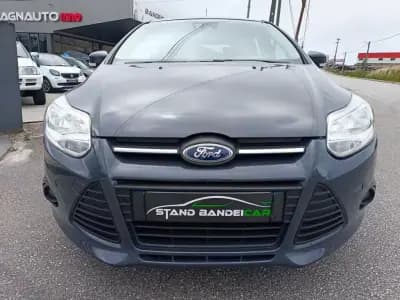 Sell Ford Focus 2014 - 9900 EUR, 168000 km - AUTO.MOTO.pt