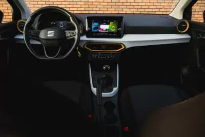 Sell SEAT Arona 2024 - 17500 EUR, 23700 km - AUTO.MOTO.pt