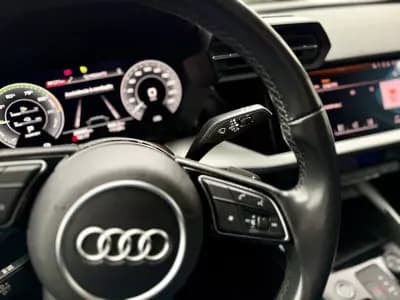 Vendo Audi A3 Sportback 2021 - 23950 EUR, 89000 km - AUTO.MOTO.pt