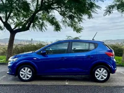 Vendo Dacia Sandero 2024 - 12480 EUR, 92000 km - AUTO.MOTO.pt