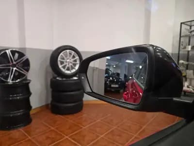 Vendo Volkswagen Polo 2018 - 16480 EUR, 138507 km - AUTO.MOTO.pt