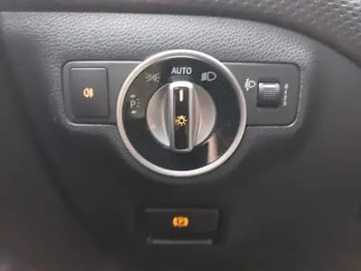 Sell Mercedes-Benz A 180 2018 - 18995 EUR, 120800 km - AUTO.MOTO.pt