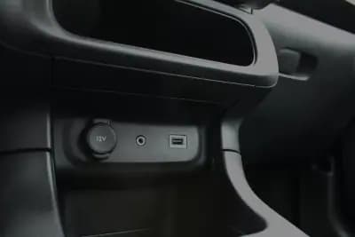 Vendo Citroën C3 2016 - 10990 EUR, 138000 km - AUTO.MOTO.pt