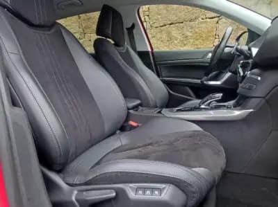 Vendo Peugeot 308 2019 - 12990 EUR, 77000 km - AUTO.MOTO.pt