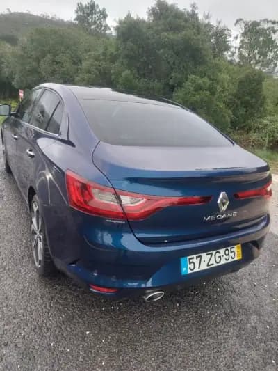 Sell Renault Mégane Grand Coupe 2019 - 15950 EUR, 111650 km - AUTO.MOTO.pt
