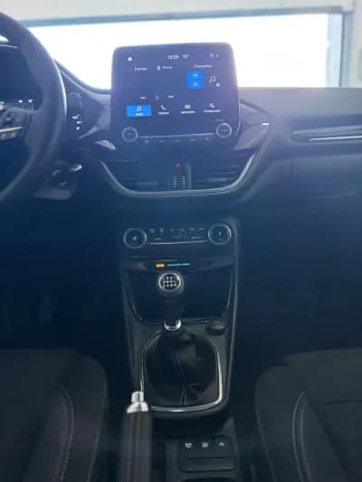 Vendo Ford Puma 2022 - 22900 EUR, 25000 km - AUTO.MOTO.pt