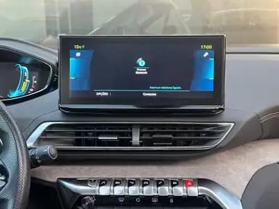 Vendo Peugeot 3008 2022 - 22900 EUR, 94740 km - AUTO.MOTO.pt