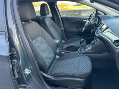 Sell Opel Astra 2016 - 13990 EUR, 190000 km - AUTO.MOTO.pt