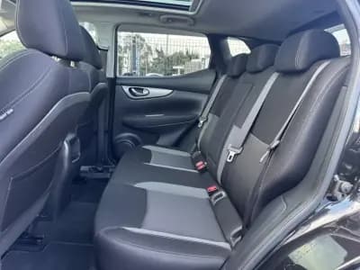 Vendo Nissan Qashqai 2018 - 18990 EUR, 161000 km - AUTO.MOTO.pt