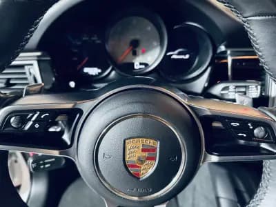 Sell Porsche Macan 2014 - 42990 EUR, 205232 km - AUTO.MOTO.pt