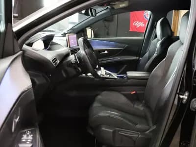 Sell Peugeot 5008 2020 - 23900 EUR, 135000 km - AUTO.MOTO.pt