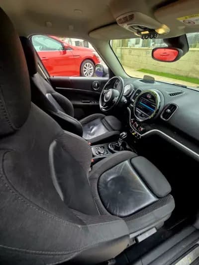 Vendo MINI Countryman 2018 - 18990 EUR, 132950 km - AUTO.MOTO.pt