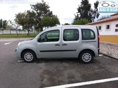 Sell Renault Kangoo 2013 - 9850 EUR, 241000 km - AUTO.MOTO.pt