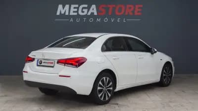 Vendo Mercedes-Benz A 250e Limousine 2021 - 25900 EUR, 102000 km - AUTO.MOTO.pt