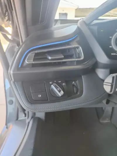 Sell BMW i8 2017 - 65500 EUR, 96600 km - AUTO.MOTO.pt