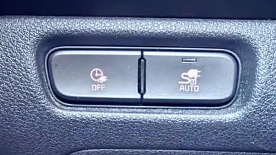 Sell Kia e-Niro 2021 - 20900 EUR, 75925 km - AUTO.MOTO.pt