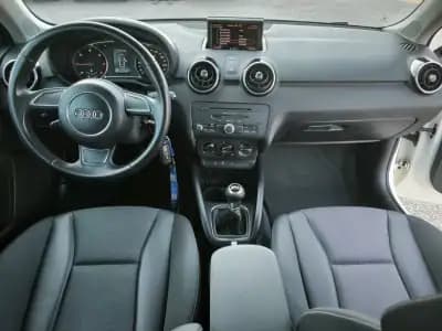 Vendo Audi A1 2010 - 9950 EUR, 236924 km - AUTO.MOTO.pt