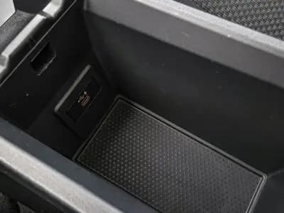 Vendo BMW 116 2021 - 22450 EUR, 94000 km - AUTO.MOTO.pt