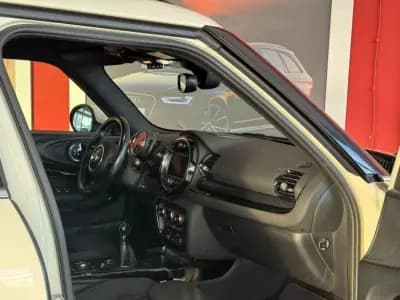 Vendo MINI Clubman 2017 - 18500 EUR, 116356 km - AUTO.MOTO.pt