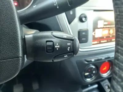 Sell Citroën C-Elysée 2018 - 12500 EUR, 63213 km - AUTO.MOTO.pt