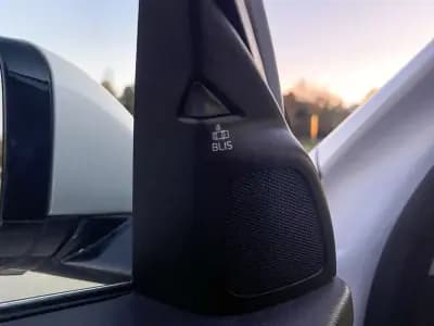 Vendo Volvo V60 2013 - 8990 EUR, 294390 km - AUTO.MOTO.pt