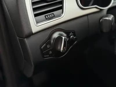 Vendo Audi A5 2010 - 17990 EUR, 157000 km - AUTO.MOTO.pt