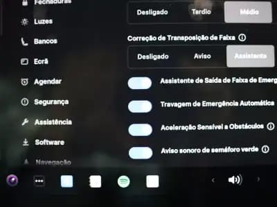 Vendo Tesla Model Y 2022 - 41900 EUR, 27000 km - AUTO.MOTO.pt