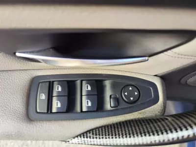 Vendo BMW 320 2013 - 15980 EUR, 161500 km - AUTO.MOTO.pt