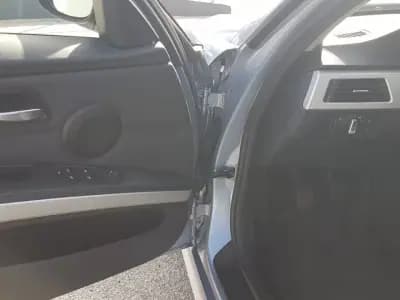 Sell BMW 318 2011 - 10750 EUR, 300000 km - AUTO.MOTO.pt