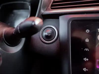 Vendo Renault Kadjar 2020 - 19500 EUR, 151000 km - AUTO.MOTO.pt