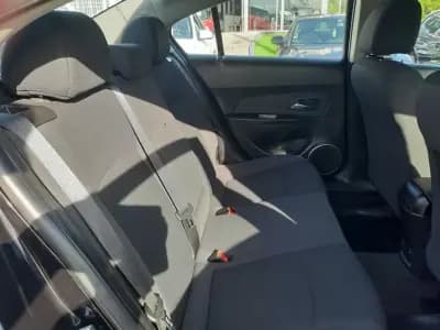 Sell Chevrolet Cruze 2012 - 7900 EUR, 221800 km - AUTO.MOTO.pt