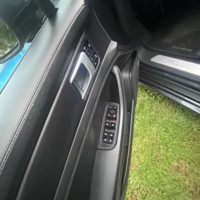 Sell Porsche Panamera Sport Turismo 2019 - 69990 EUR, 210000 km - AUTO.MOTO.pt