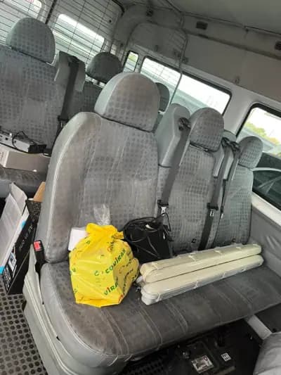 Vendo Ford Transit 2009 - 9000 EUR, 416000 km - AUTO.MOTO.pt