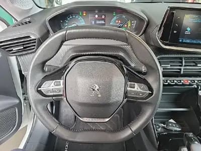 Sell Peugeot e-208 2021 - 17700 EUR, 22007 km - AUTO.MOTO.pt