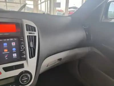 Vendo Kia Ceed SW 2007 - 4150 EUR, 296000 km - AUTO.MOTO.pt