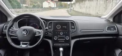 Vendo Renault Mégane Sport Tourer 2019 - 8950 EUR, 360000 km - AUTO.MOTO.pt