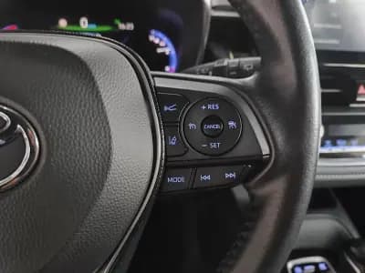 Sell Toyota Corolla 2021 - 21550 EUR, 73400 km - AUTO.MOTO.pt