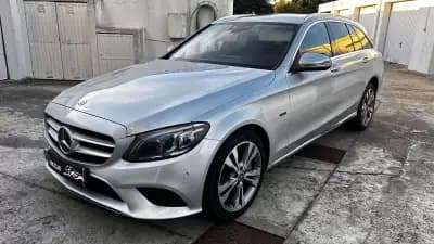 Vendo Mercedes-Benz C 300 2021 - 27500 EUR, 201000 km - AUTO.MOTO.pt