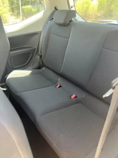 Vendo Volkswagen Up! 2013 - 5499 EUR, 144000 km - AUTO.MOTO.pt