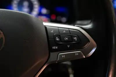 Vendo Volkswagen Taigo 2022 - 16490 EUR, 43000 km - AUTO.MOTO.pt