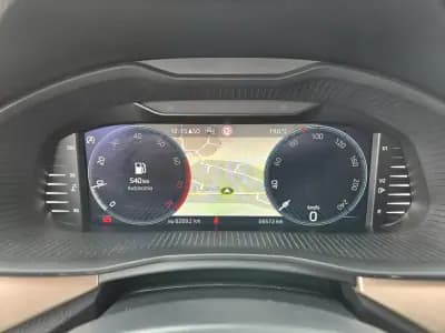 Vendo Skoda Kamiq 2023 - 19950 EUR, 58572 km - AUTO.MOTO.pt