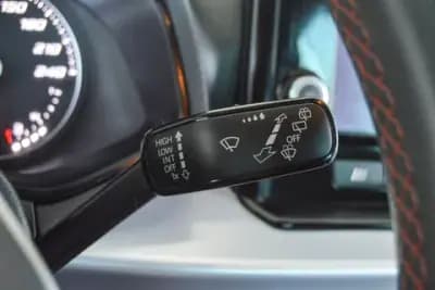 Vendo SEAT Arona 2021 - 17900 EUR, 54000 km - AUTO.MOTO.pt