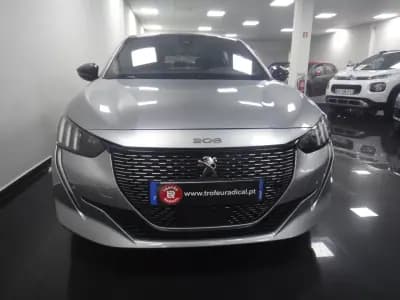 Sell Peugeot 208 2021 - 15450 EUR, 126000 km - AUTO.MOTO.pt