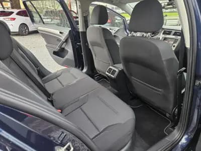 Vendo Volkswagen Golf Variant 2016 - 13300 EUR, 139600 km - AUTO.MOTO.pt