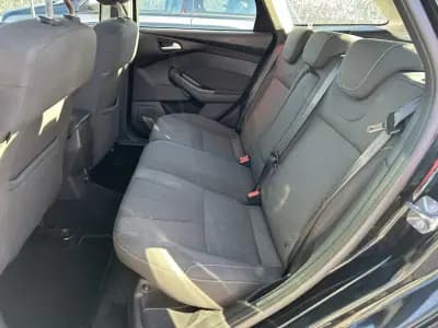 Vendo Ford Focus SW 2013 - 9990 EUR, 221936 km - AUTO.MOTO.pt